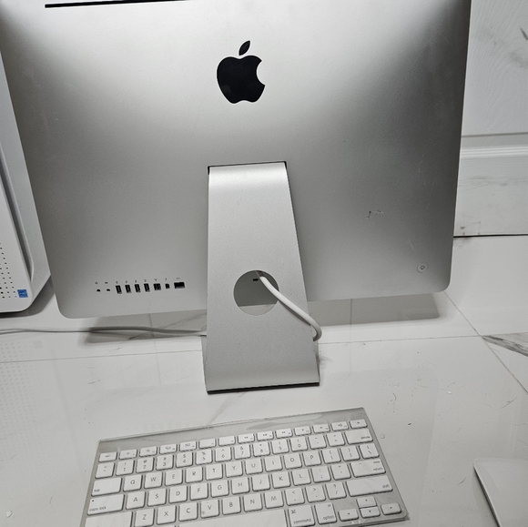 APPLE computer,Computadora APPLE - Picture 4 of 7